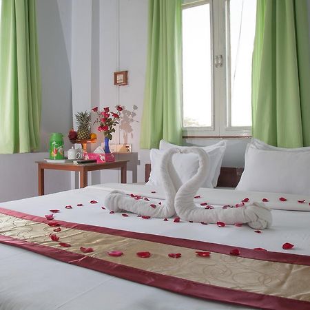 Mother Land Inn 2 Yangon Luaran gambar
