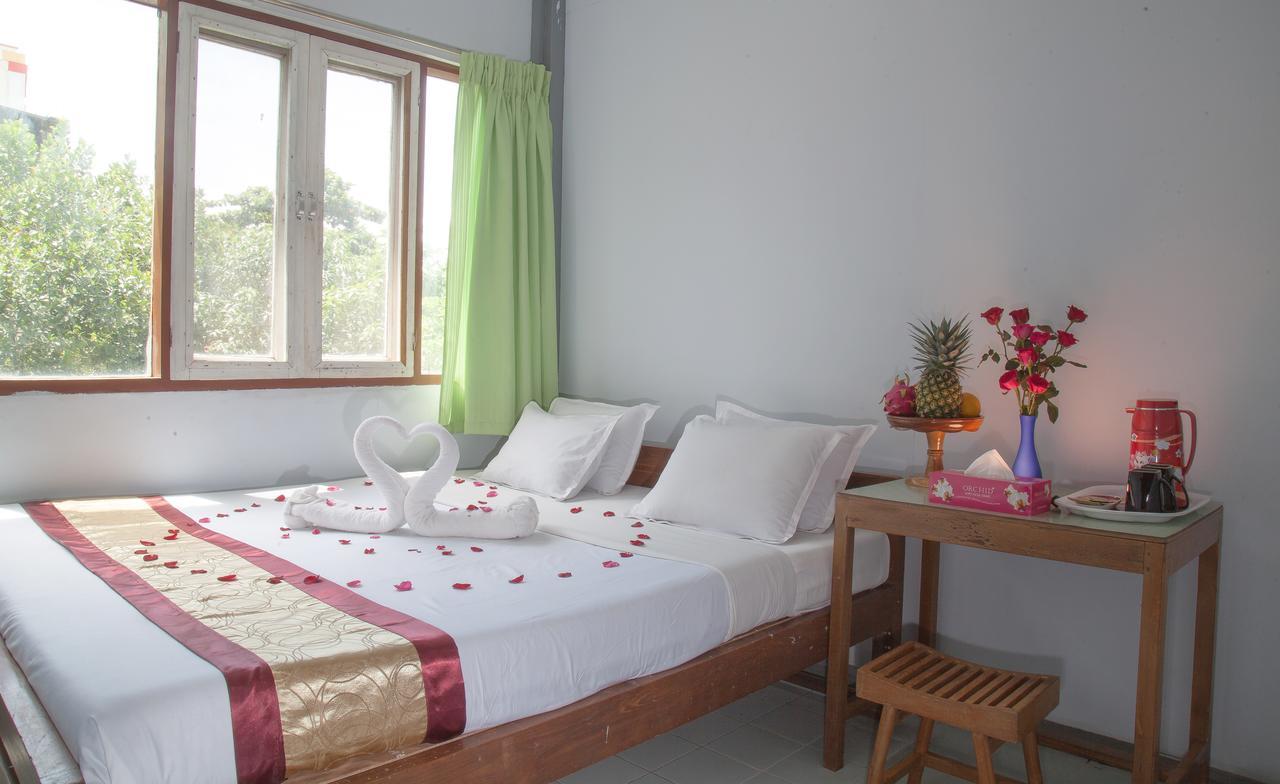 Mother Land Inn 2 Yangon Luaran gambar