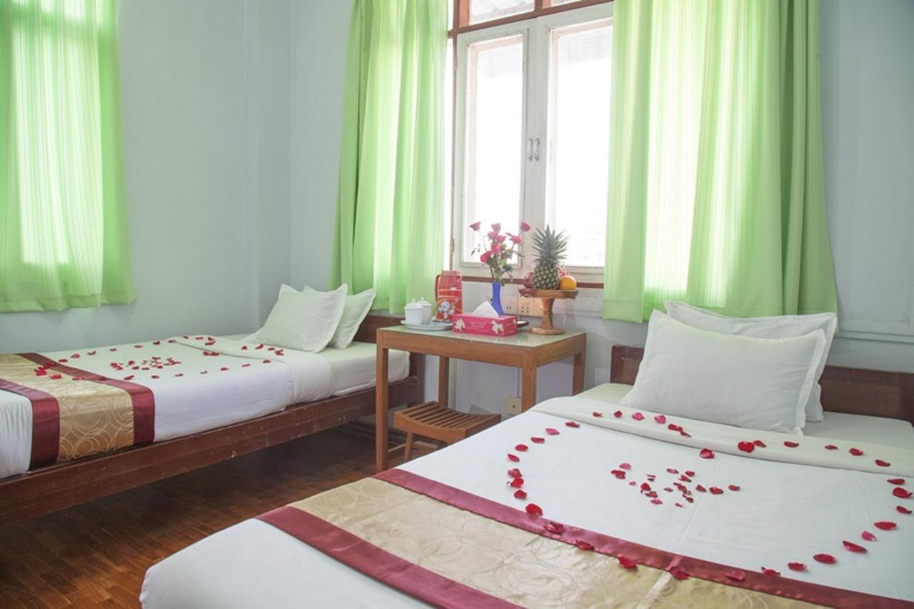 Mother Land Inn 2 Yangon Luaran gambar