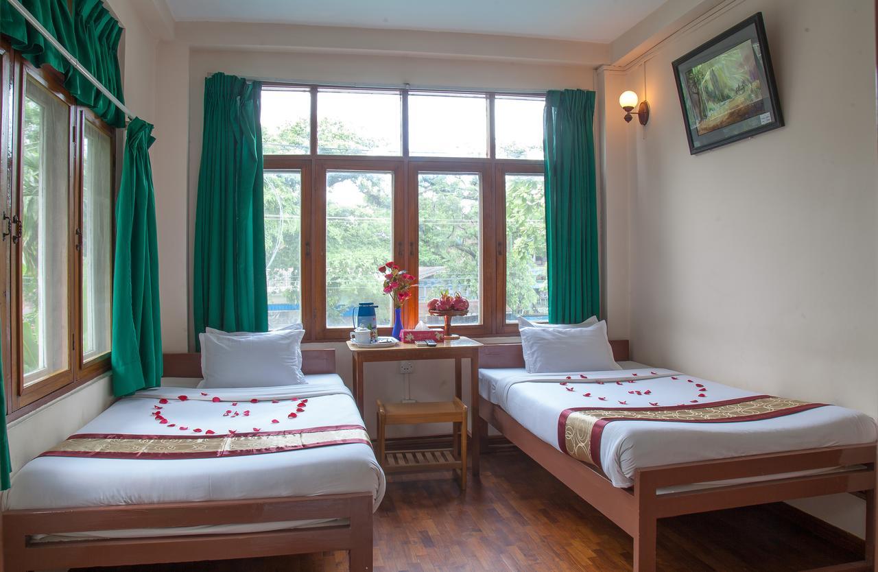 Mother Land Inn 2 Yangon Luaran gambar